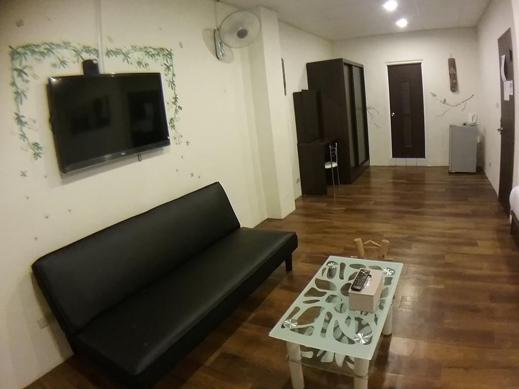 Malaya Guest House Budai Exterior photo